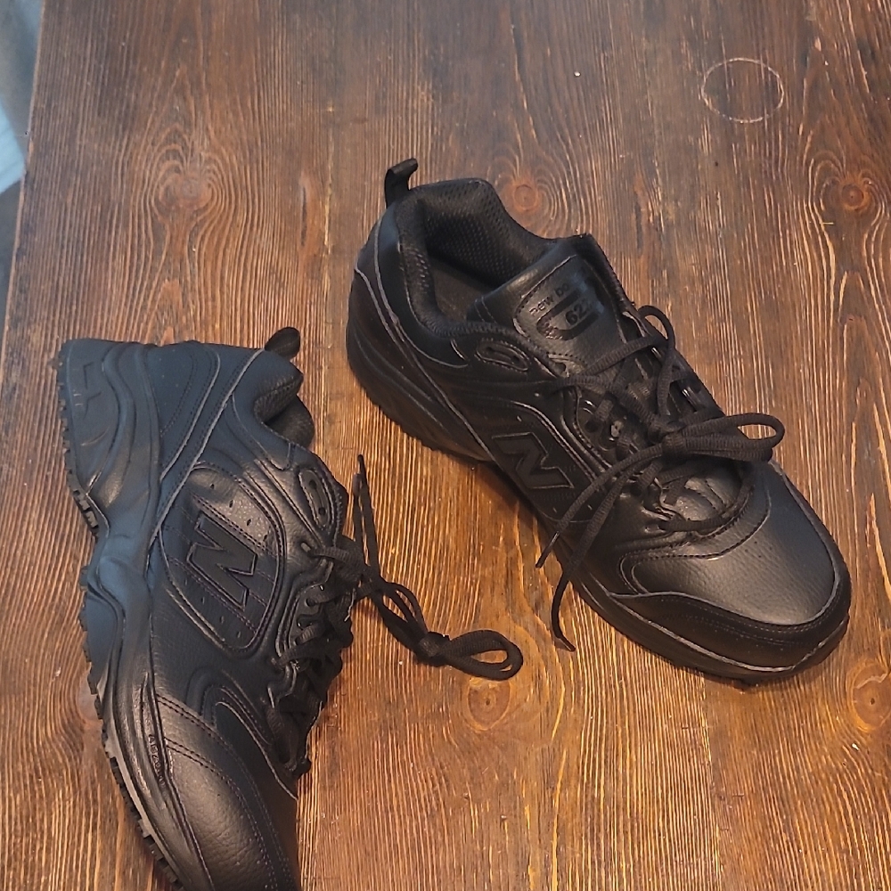 New Balance 623 V3 Sneakers with Durable Sole Water/Oil Resistance SZ 14 X-Wide